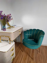 Living Room Chairs Luxury Living Room Furniture Creative Backrest Armchair Home Soft Cushion Bedroom Makeup Chair z